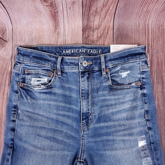 NWT American Eagle Womens 6/28W Super Hi-Rise Flare Jeans Distressed Raw Hem - Picture 3 of 16